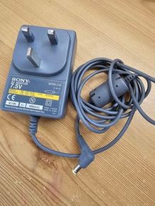 Genuine Sony Ac Adapter Scph-115 7.5v 2a Power Supply.