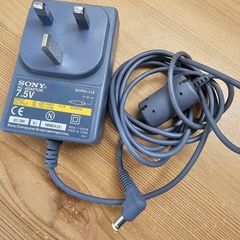 Genuine Sony Ac Adapter Scph-115 7.5v 2a Power Supply.