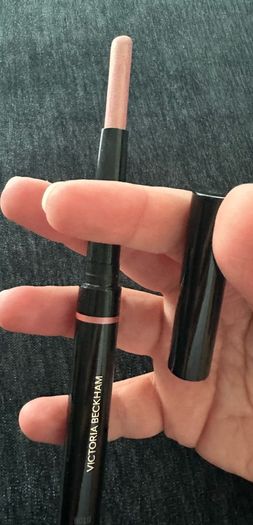 Victoria Beckham eyeshadow stick