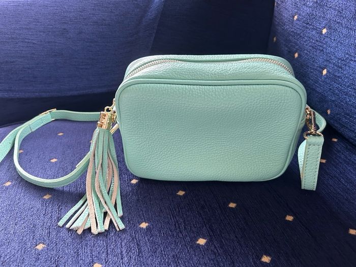 Leather handbag made in Italy