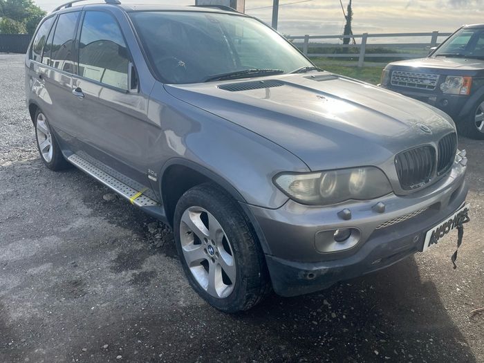 Bmw X5 - Parts