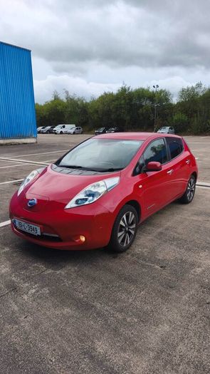 2015 Nissan Leaf Tekna 24kWh  5,950 ONO