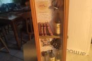 Decorative diorama wine box