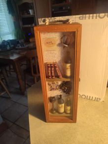 Decorative diorama wine box