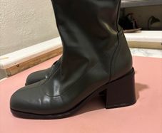 Women's shoes