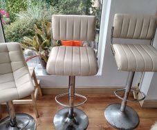 Free kitchen stools x3