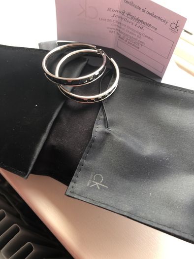 CK beautiful black cubic ear rings