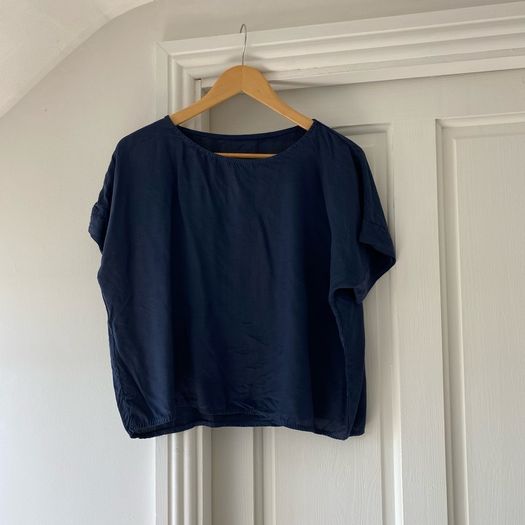 Navy Viscose Cropped Blouse