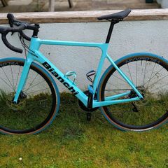 Bianchi Sprint 105 Road Bike