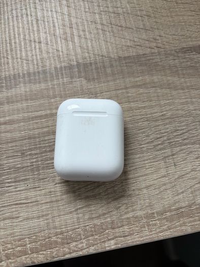 Apple airpods