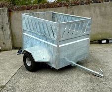 Brand new 5x3 quad trailer