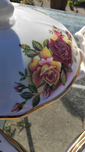 40piece  Part Dinner Set