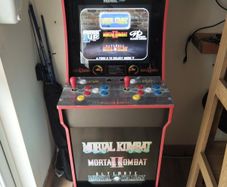 freestanding arcade game Mortal Kombat 1 ,2 and 3 games build in