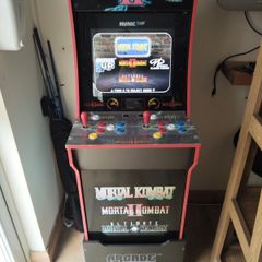 freestanding arcade game Mortal Kombat 1 ,2 and 3 games build in