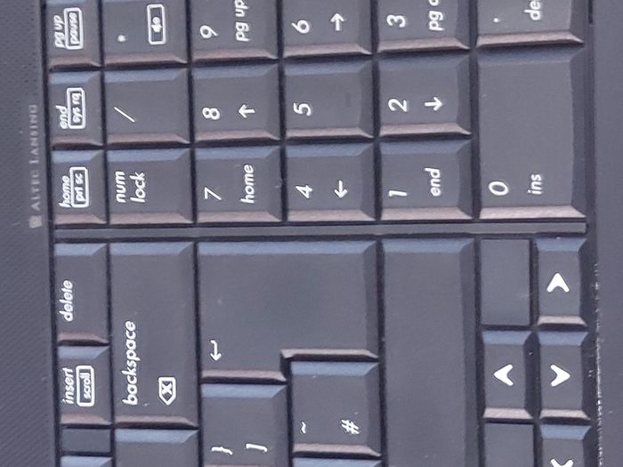HP G61 15.6 inch Laptop, Model No. G61-110SA, I nte Pentium Dual Core CPU T4300, 2.1GHz, 4GB Ram, 500GB HDD, Windows 7,Explorer,  chrome, Firefox,etc