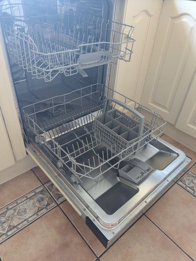 Semi Integrated Bosch Dishwasher - available from August