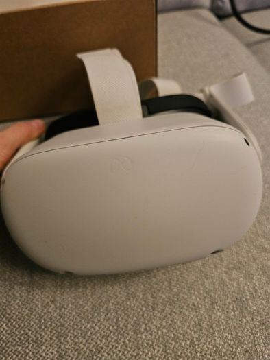 Meta Quest 2 VR Headset (128GB)  Like New