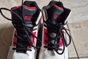 Shaq runners Size 5. Delivery