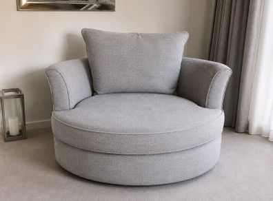 Luxury Vobe Swivel Cuddle Chair  Cost 1,750 New
