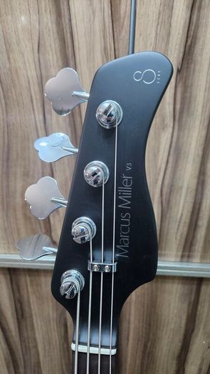 Marcus Miller V3 BKS 2nd Gen