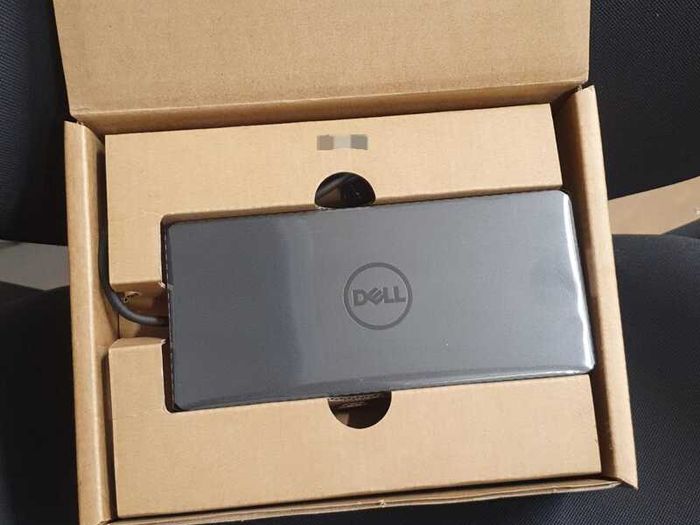 Dell Universal Dock - D6000S with 130W Power Adapter