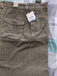 4 pair of brand new pants XXL, 38W/32L