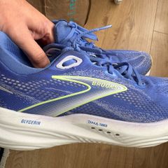 Brooks Women's Glycerin Gts 22Sneaker Size 8(42)