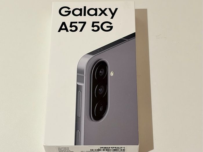 Samsung A57 5G / 256GB / Irish