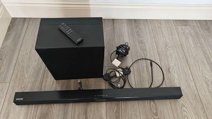 Samsung HW j450 soundbar
