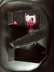 Monster High Coffin Lockers x 2