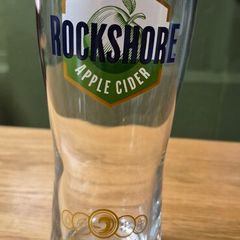 Rockshore apple cider pint glasses