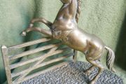 Vintage Large Solid Brass Horse on Base Horse Jumping Gate 11" x 9,5"