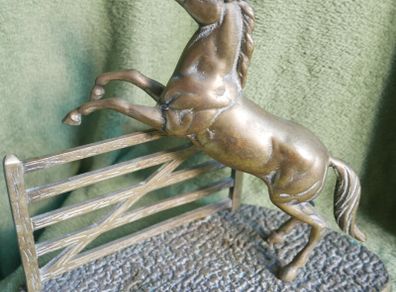 Vintage Large Solid Brass Horse on Base Horse Jumping Gate 11" x 9,5"