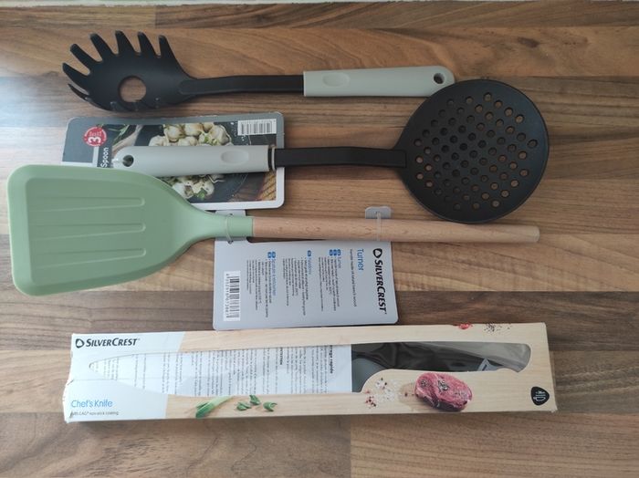 Kitchen utensils