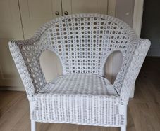 White Chair for Nursery/Kids ro