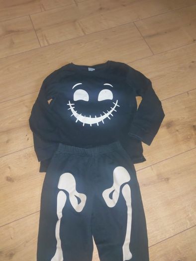 Only 2 Euro Each Picture!! - Halloween Items