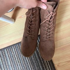 High Heeled Boots