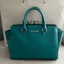 Michael Kors Green handbag Image 2
