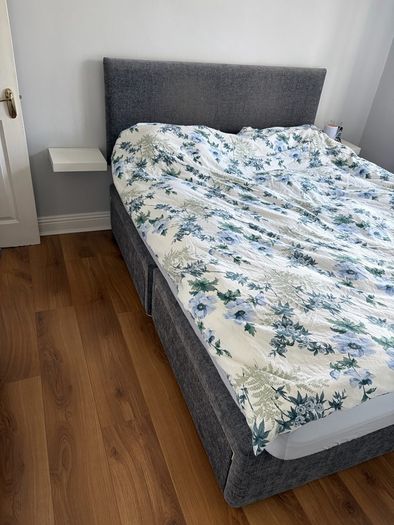 Bed frame with drawers (150x200, std king)