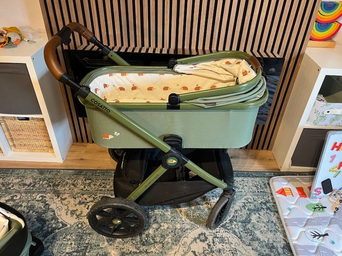 Pram and Car Seat - Cosatto System Full Set