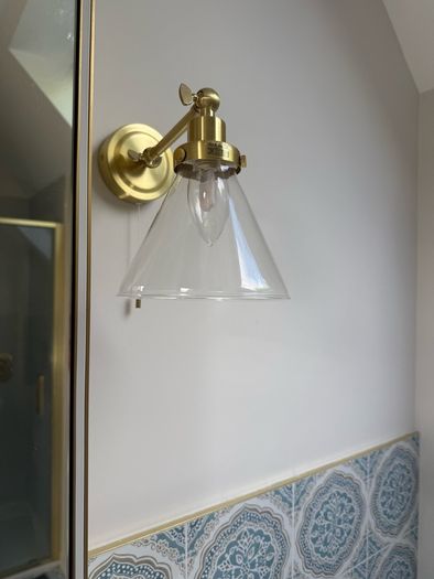 Bathroom light