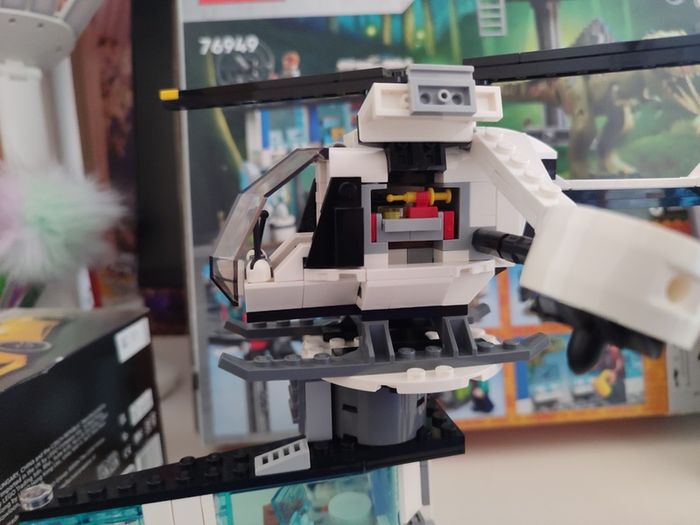 Lego 76949