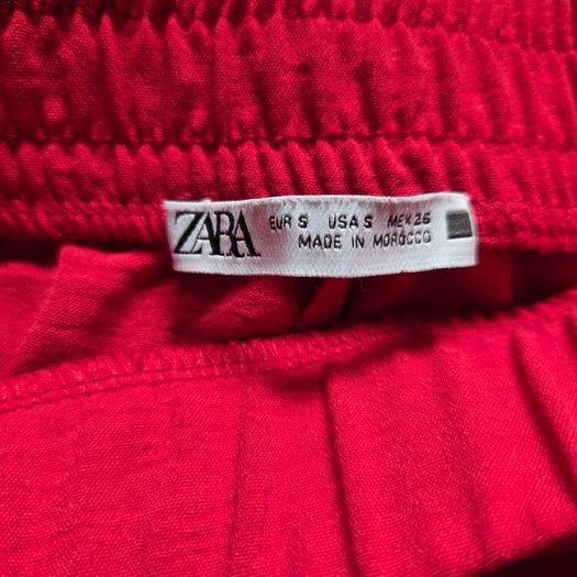 Red Zara pants, size 10