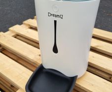 Pet Food Dispenser
