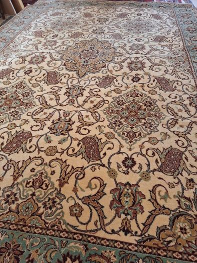 3m x 2m woven Persian Heriz rug