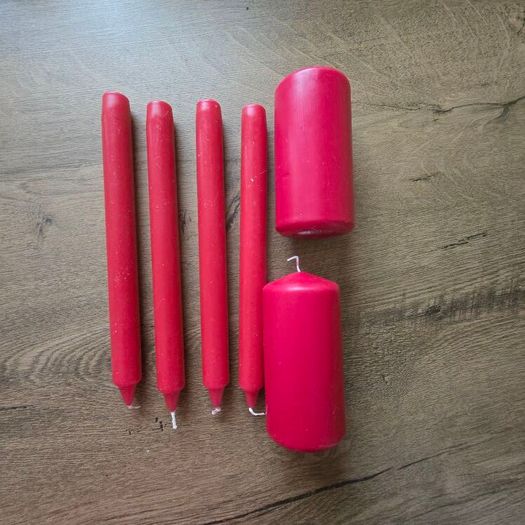 6 red candles Christmas