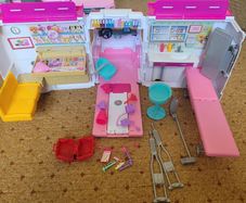 Barbie Ambulance