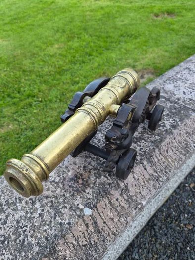 Brass signal cannon