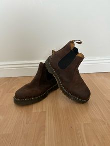 DR. Martens 2976 Crazy Horse Casual Boots