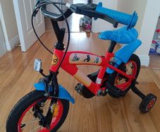 Spiderman 12 Inch Kids Bike with Stabilisers
